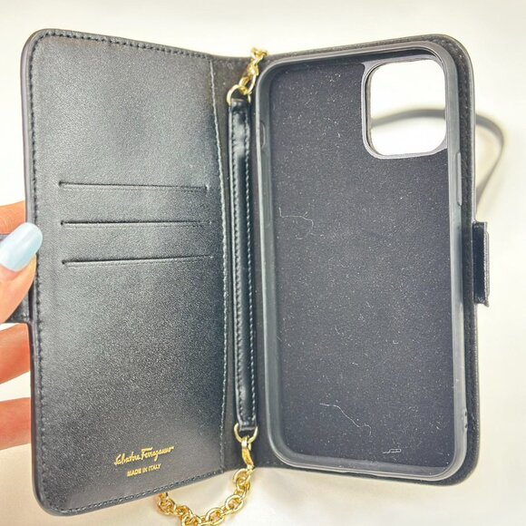 Ferragamo Black Leather Iphone Case shoulder Bag Crossbody - Picture 6 of 6